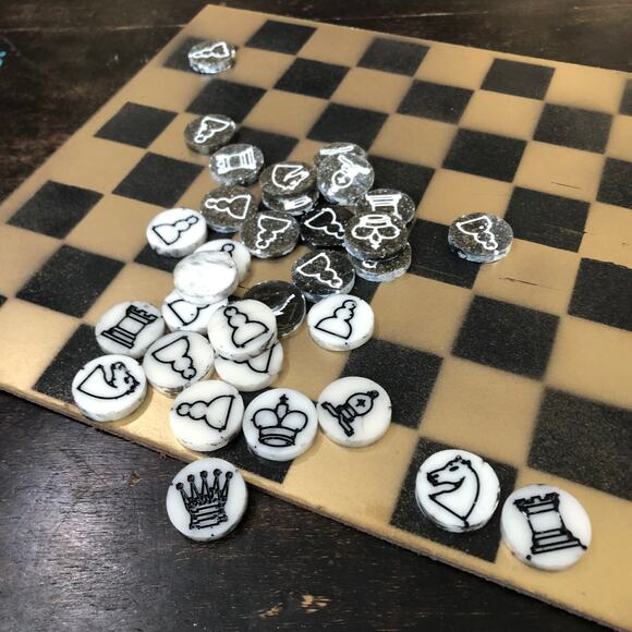 Painted Chess Set - Gold & Black - Picture 5 of 8